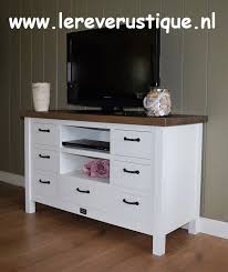 hoge tv kast