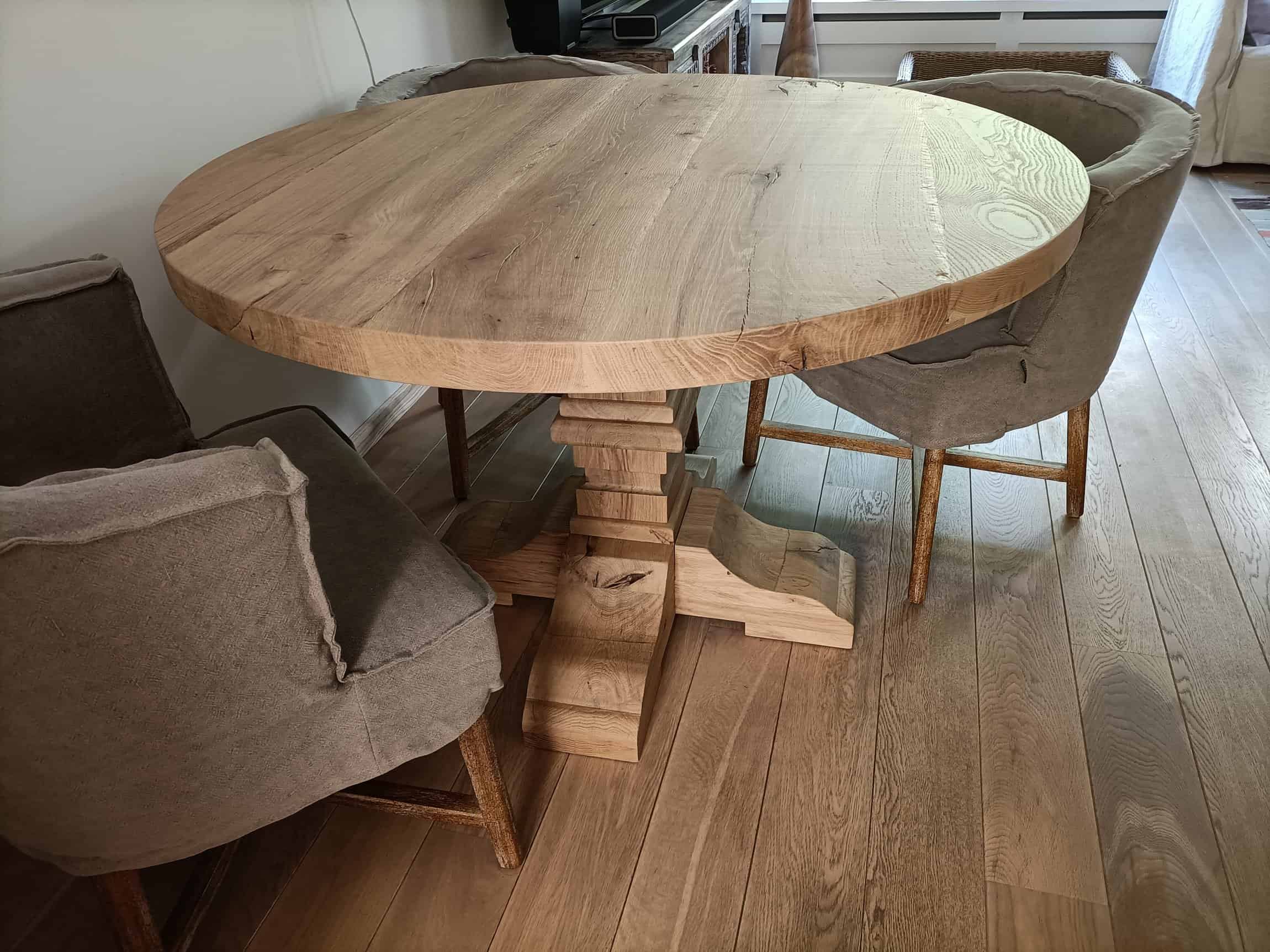 ronde eettafel eiken