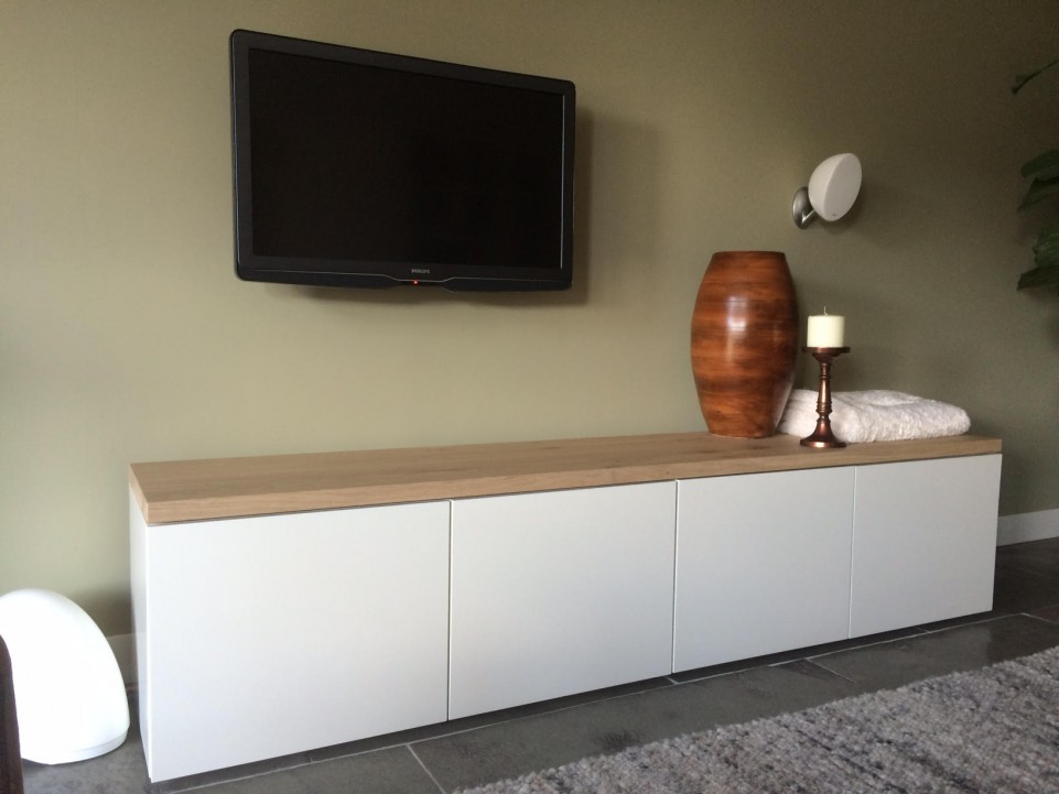 meubels hout met wit