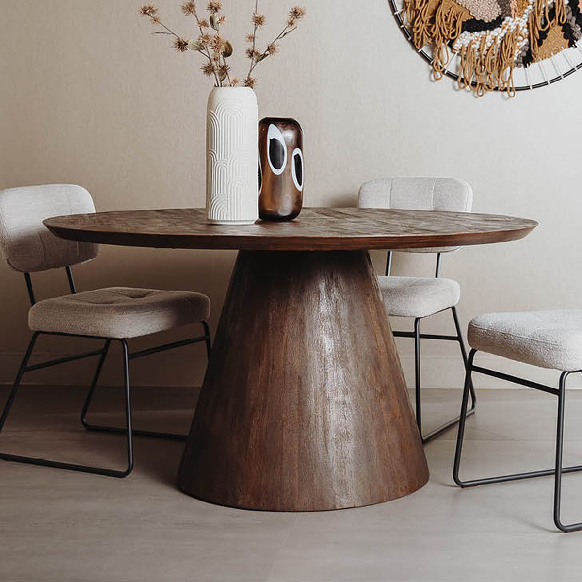 robuuste ronde eettafel